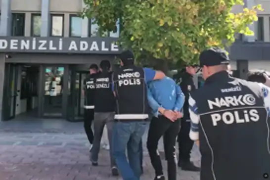 Denizli'de uyuşturucu operasyonu: 10 şüpheli tutuklandı