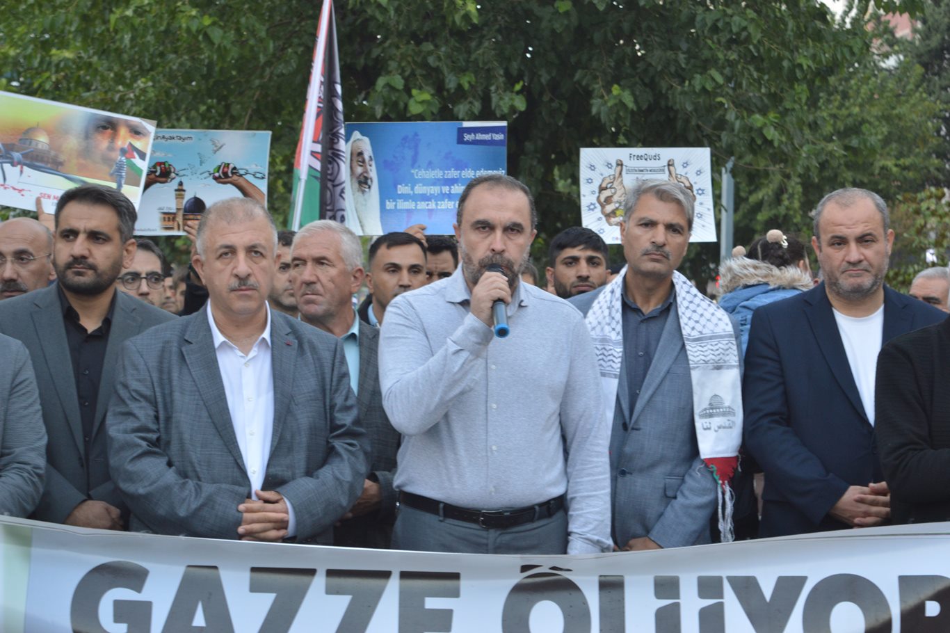 Siirt'ten 7 Ekim mesajı: “Aksa Tufanı dünyaya direnişi öğretti”