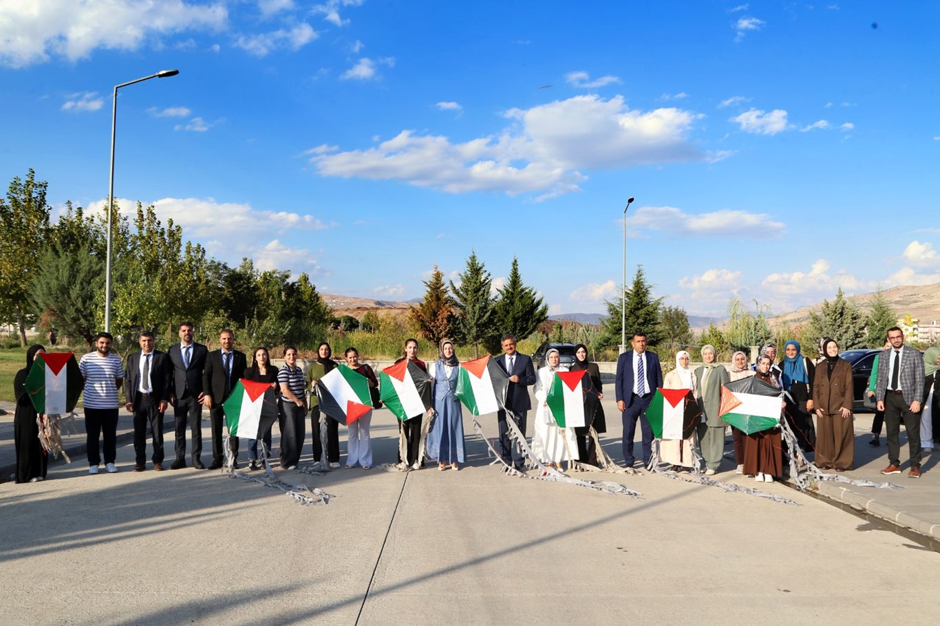 Siirt'te “Yedi Bölge Tek Ses: Filistin Sözlüğü” programı düzenlendi