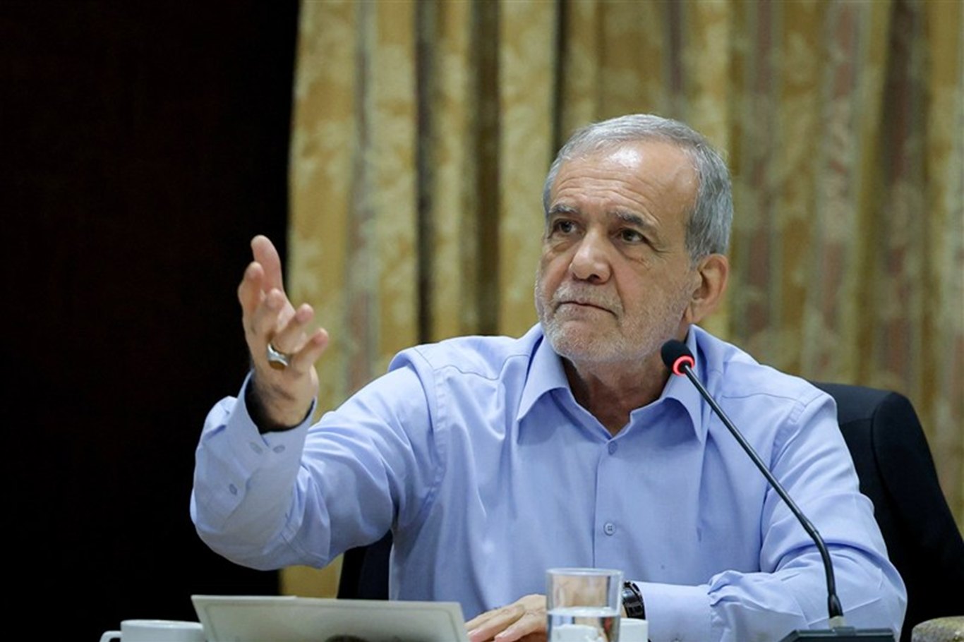 Pezeshkian: Iran determined to defeat economic war through national unity