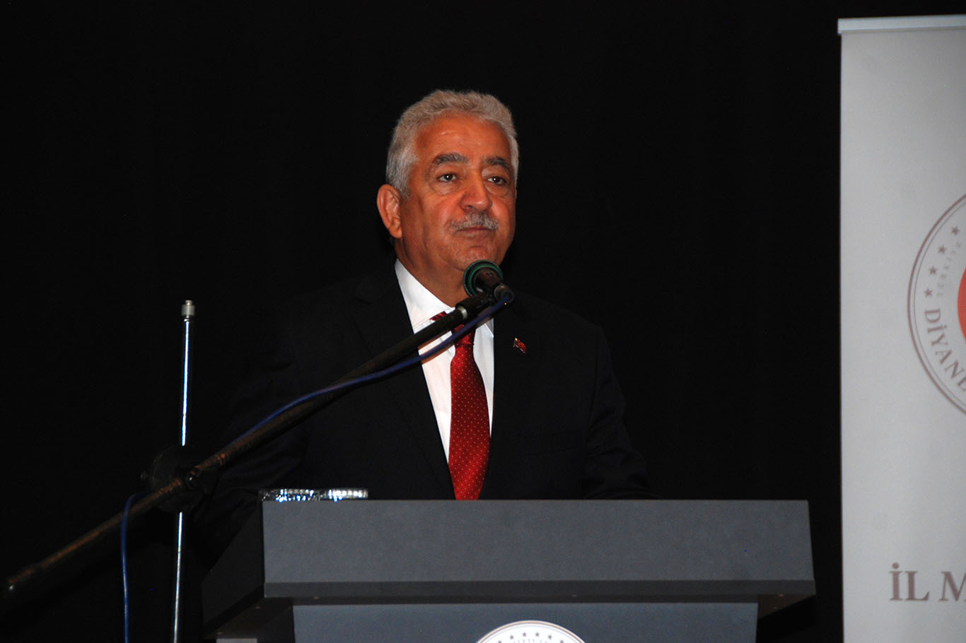 Mevlüt Haliloğlu