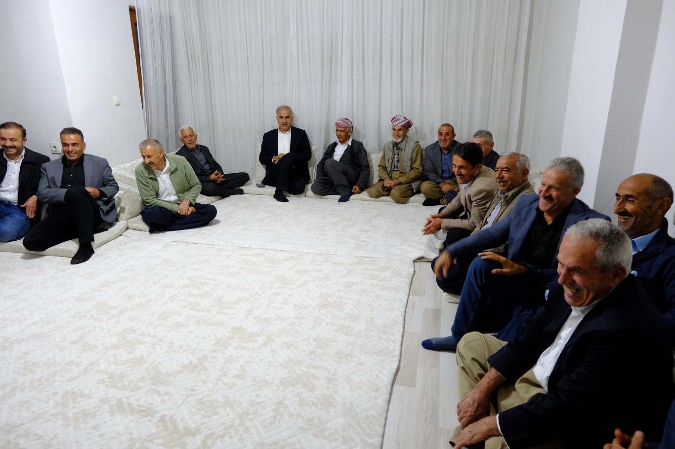 HÜDA PAR Milletvekili Serkan Ramanlı köy ziyareti 