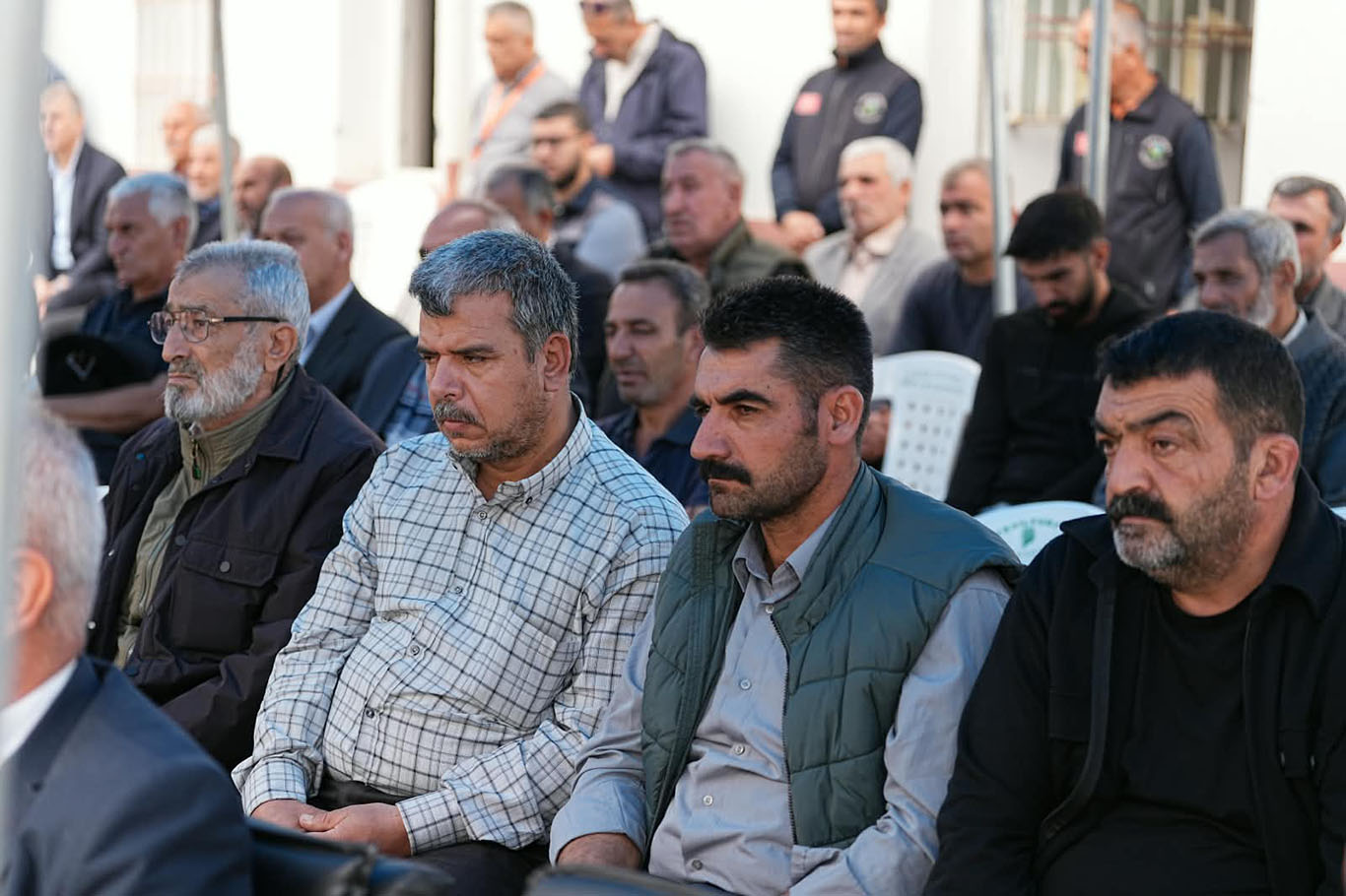 Yeşilyurt Belediyesi'nden üreticilere 60 ton arpa desteği