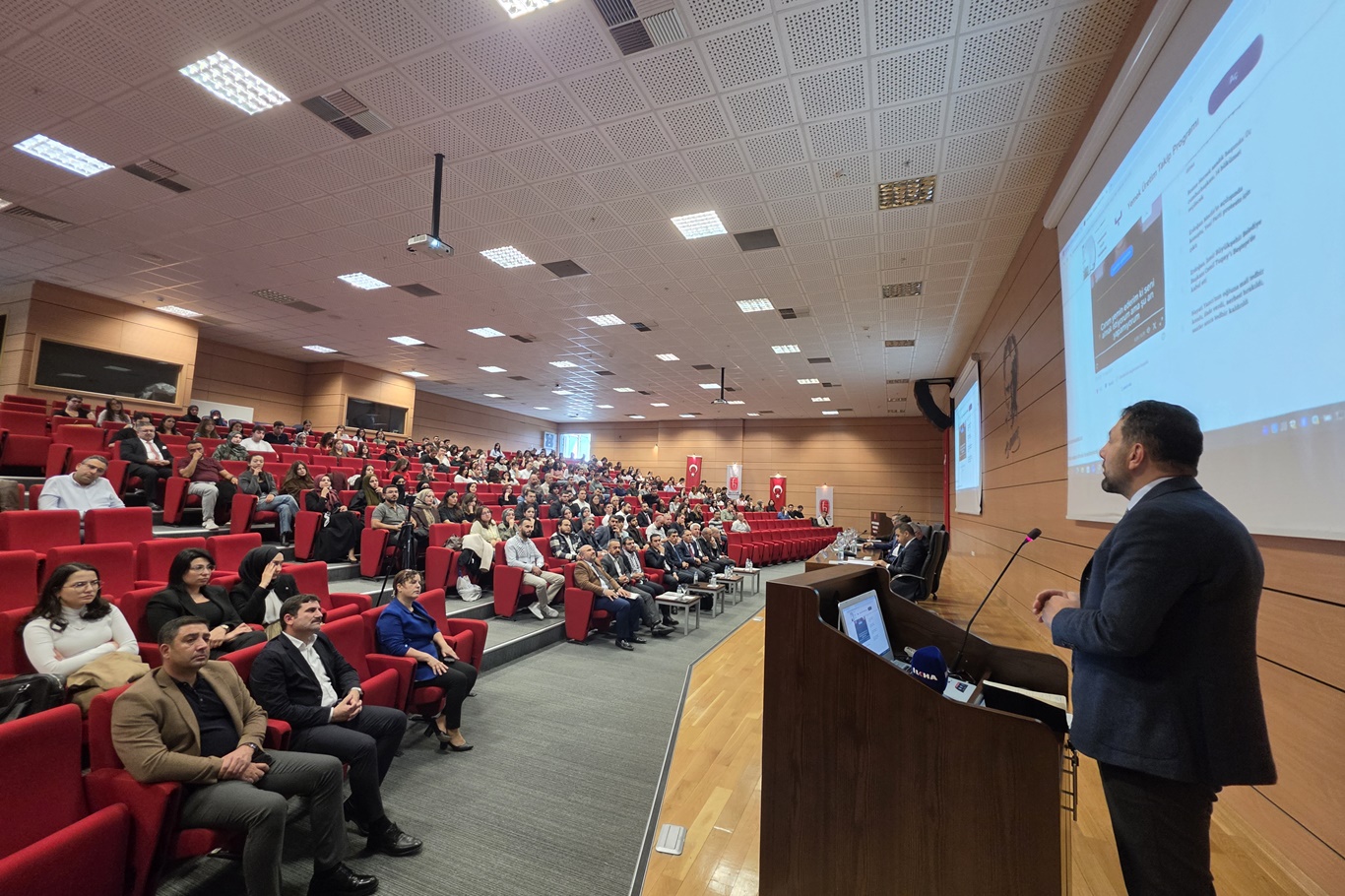 Ankara’da “Dünya Soykırım Tarihi ve Gazze” sergi paneli düzenlendi