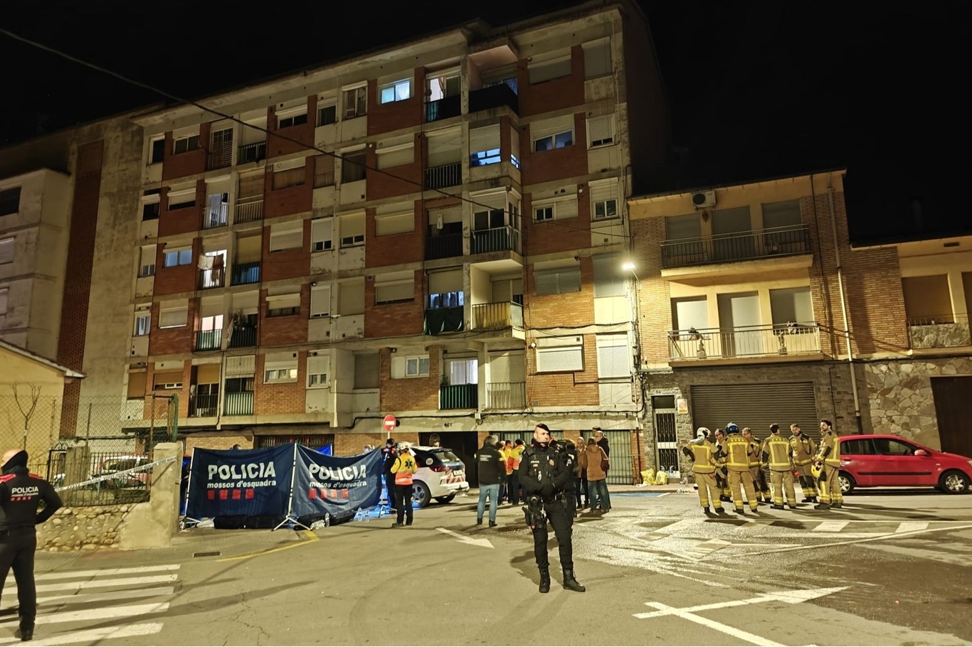 Five killed in apartment building fire in northeastern Spain - [İLKHA ...