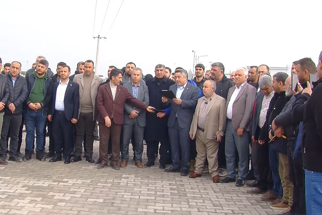 Ceylanpınar Sınır Kapısının kapatılmasına STK'lardan tepki