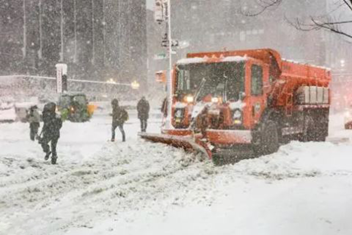 Severe winter storm slams US East Coast, knocks out power to hundreds ...