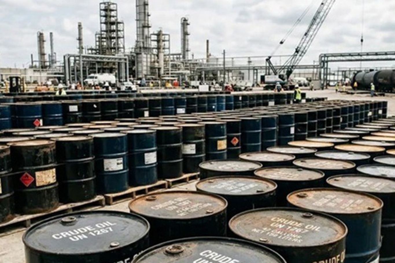 International Energy Agency to release 400 million barrels of oil amid Middle East tensions