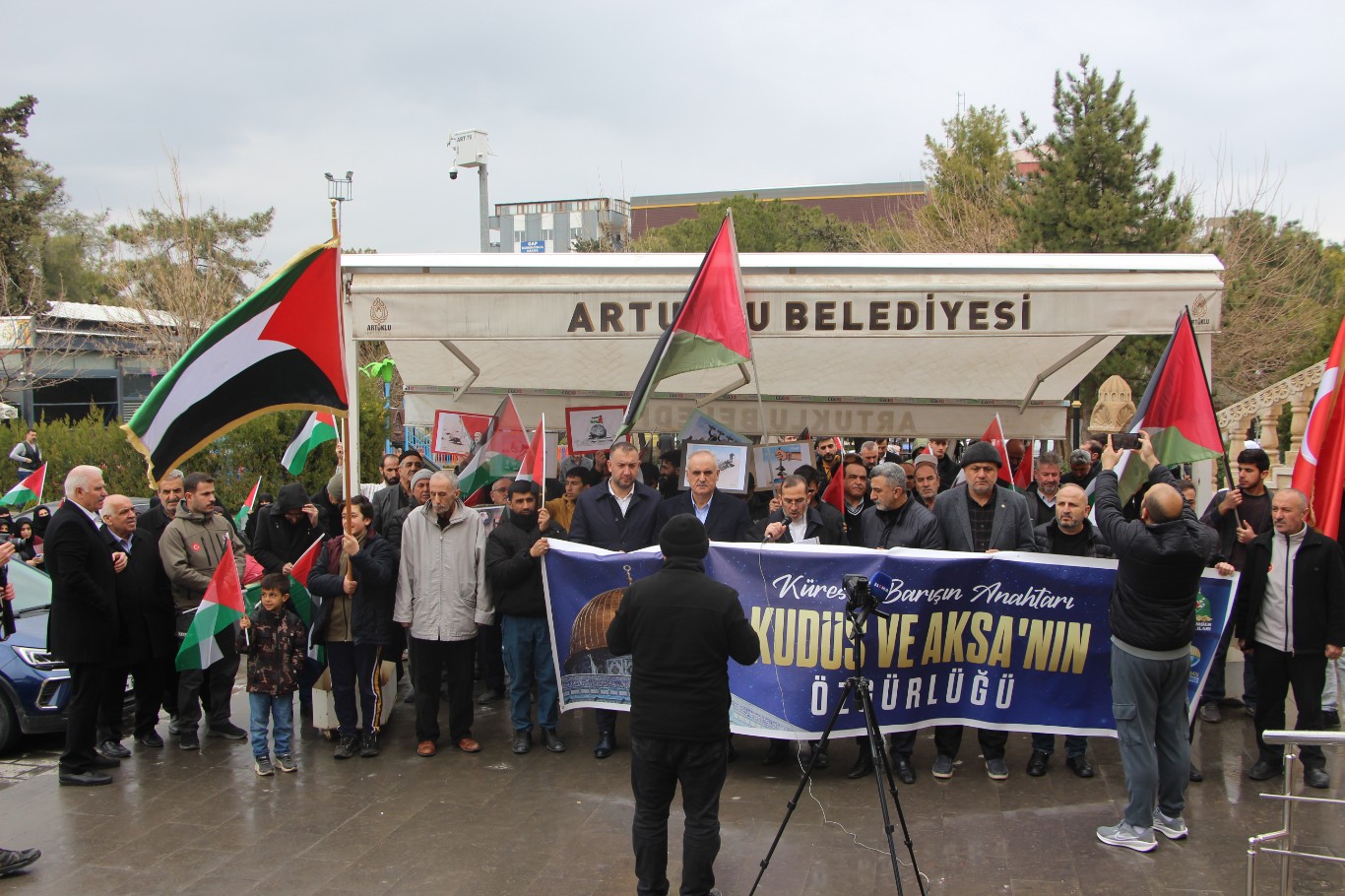 Mardin'de "Dünya Kudüs Günü" münasebetiyle basın açıklaması düzenlendi