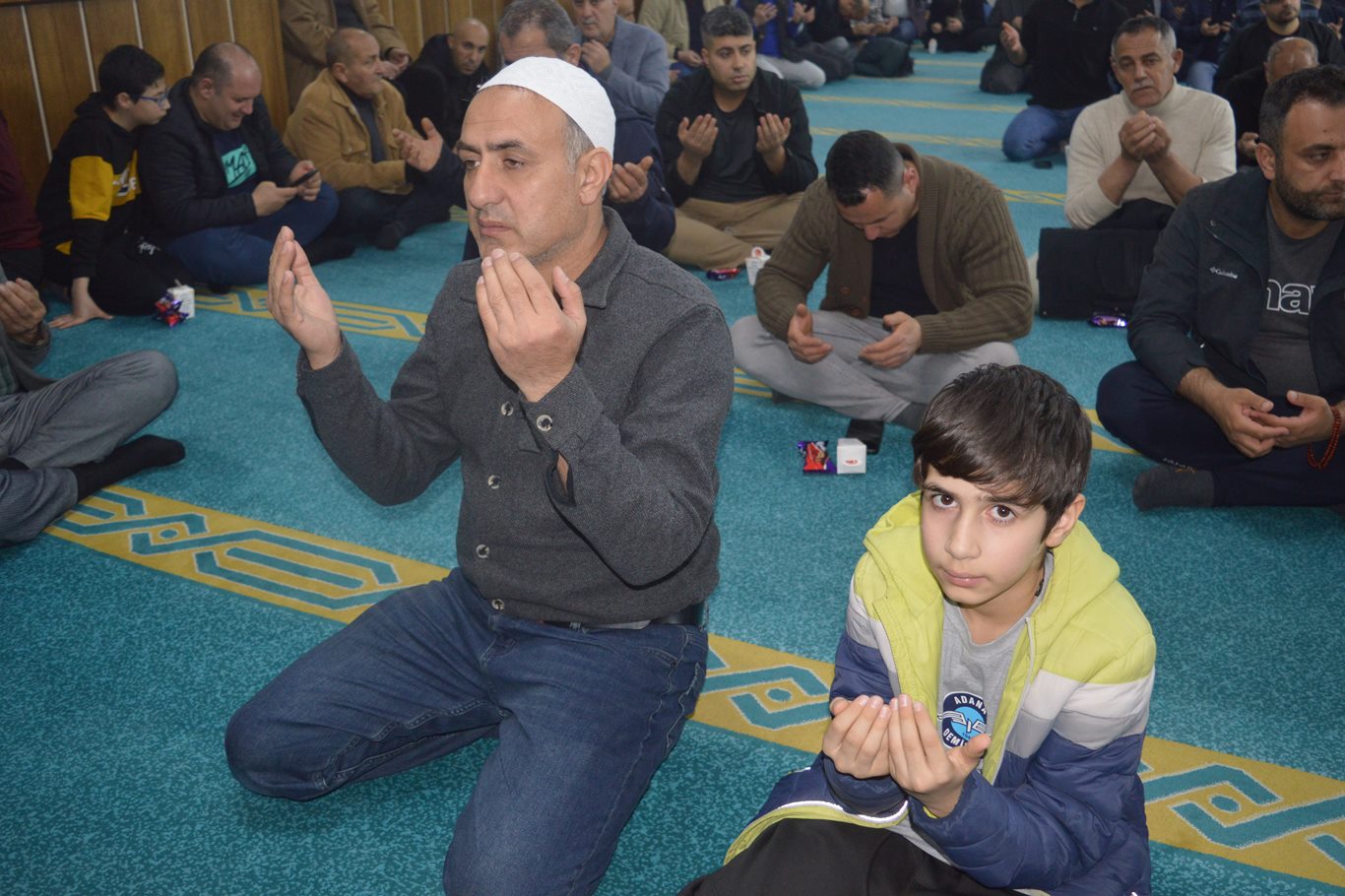 "Kadir Gecesi’ni ibadet ve hayırla değerlendirin, affedilmeyenler var"