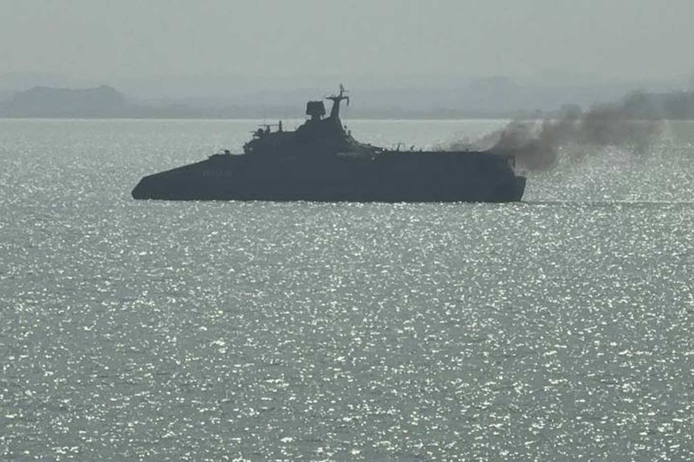 U.S. submarine sinks Iranian warship in the Indian Ocean - [İLKHA] Ilke ...