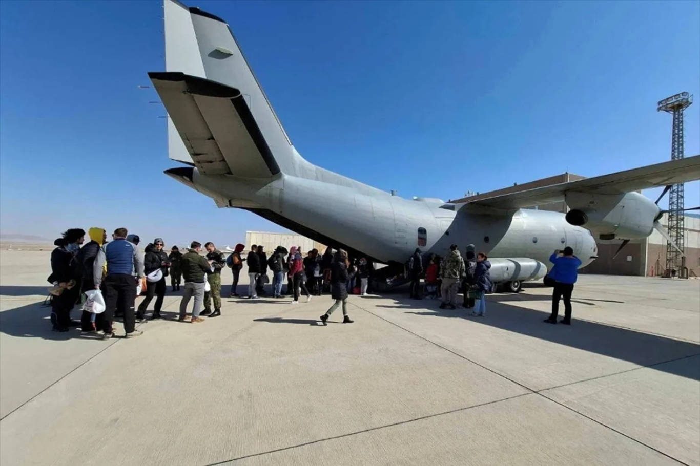 Western countries evacuate citizens from Middle East amid rising tensions