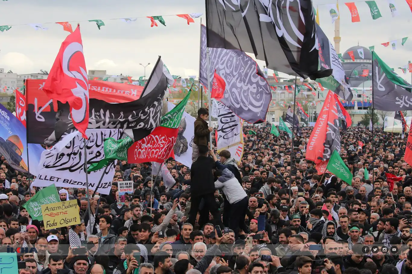 دعوات للوحدة في مهرجان المولد النبوي بباتمان: التمسك بسنة النبي طريق النجاة