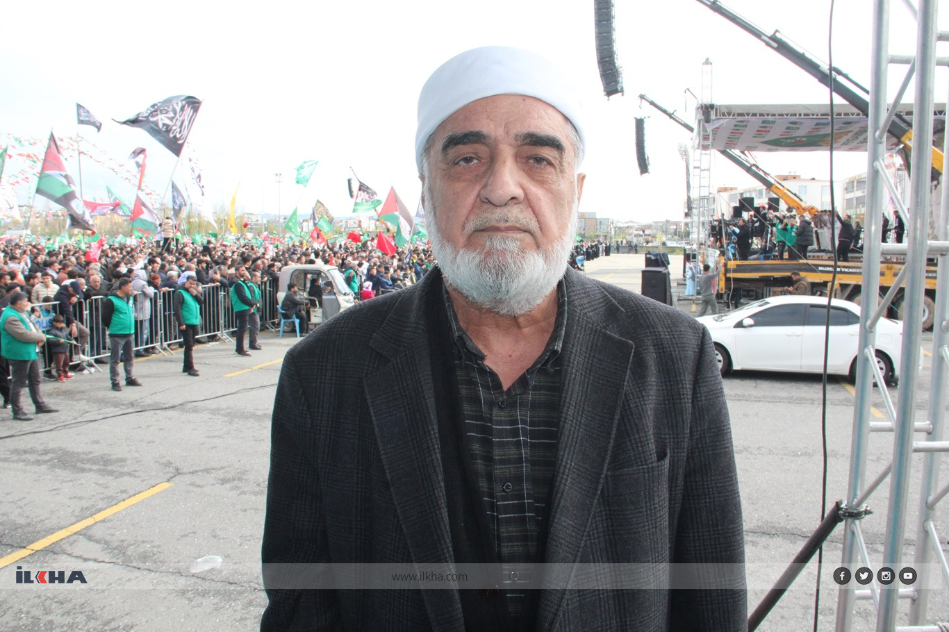 Islamic scholar urges Muslims to strengthen Islamic unity at Batman Mawlid6
