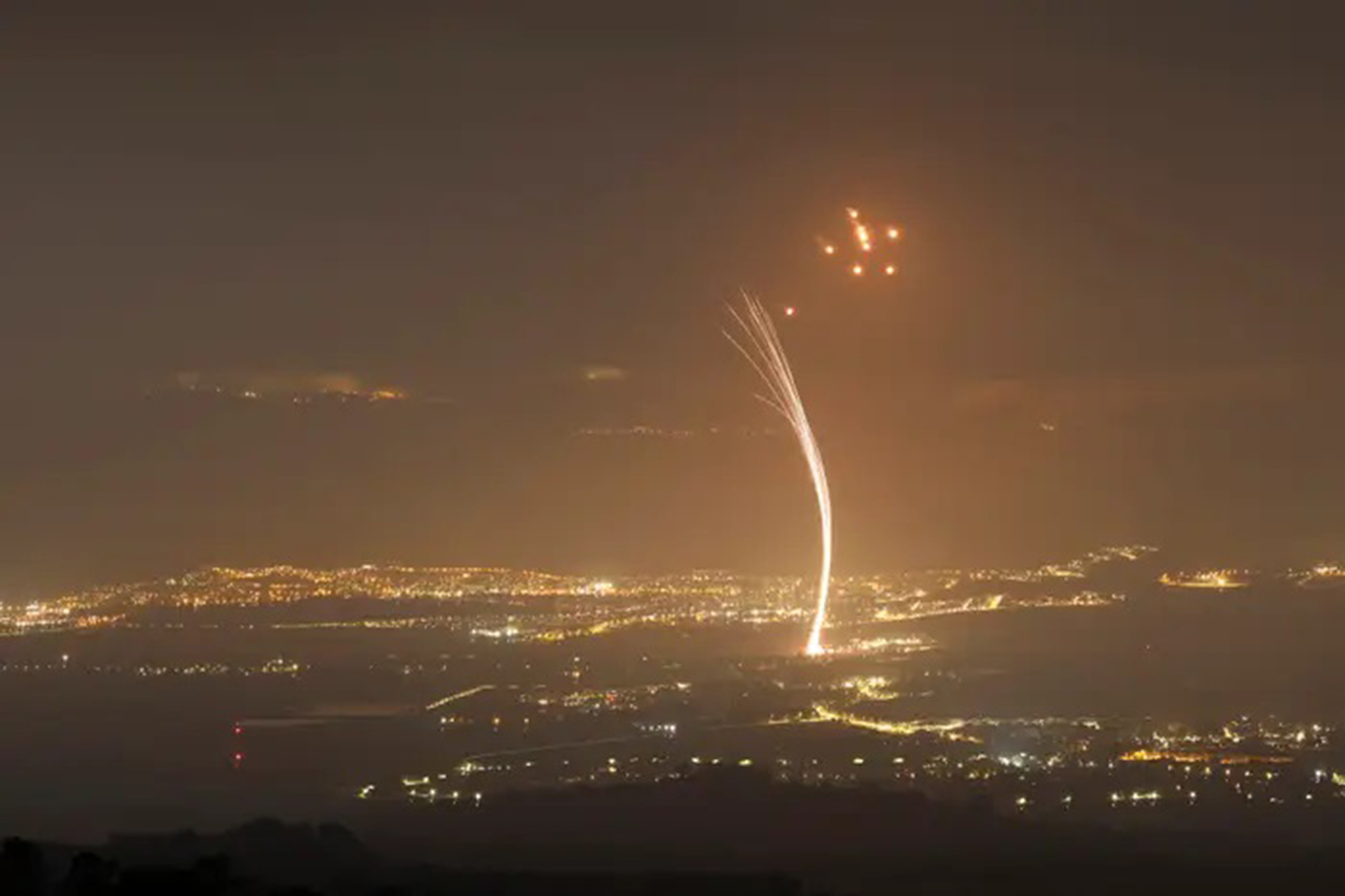 Yemeni Armed Forces announce missile strike on Israeli targets in Tel Aviv