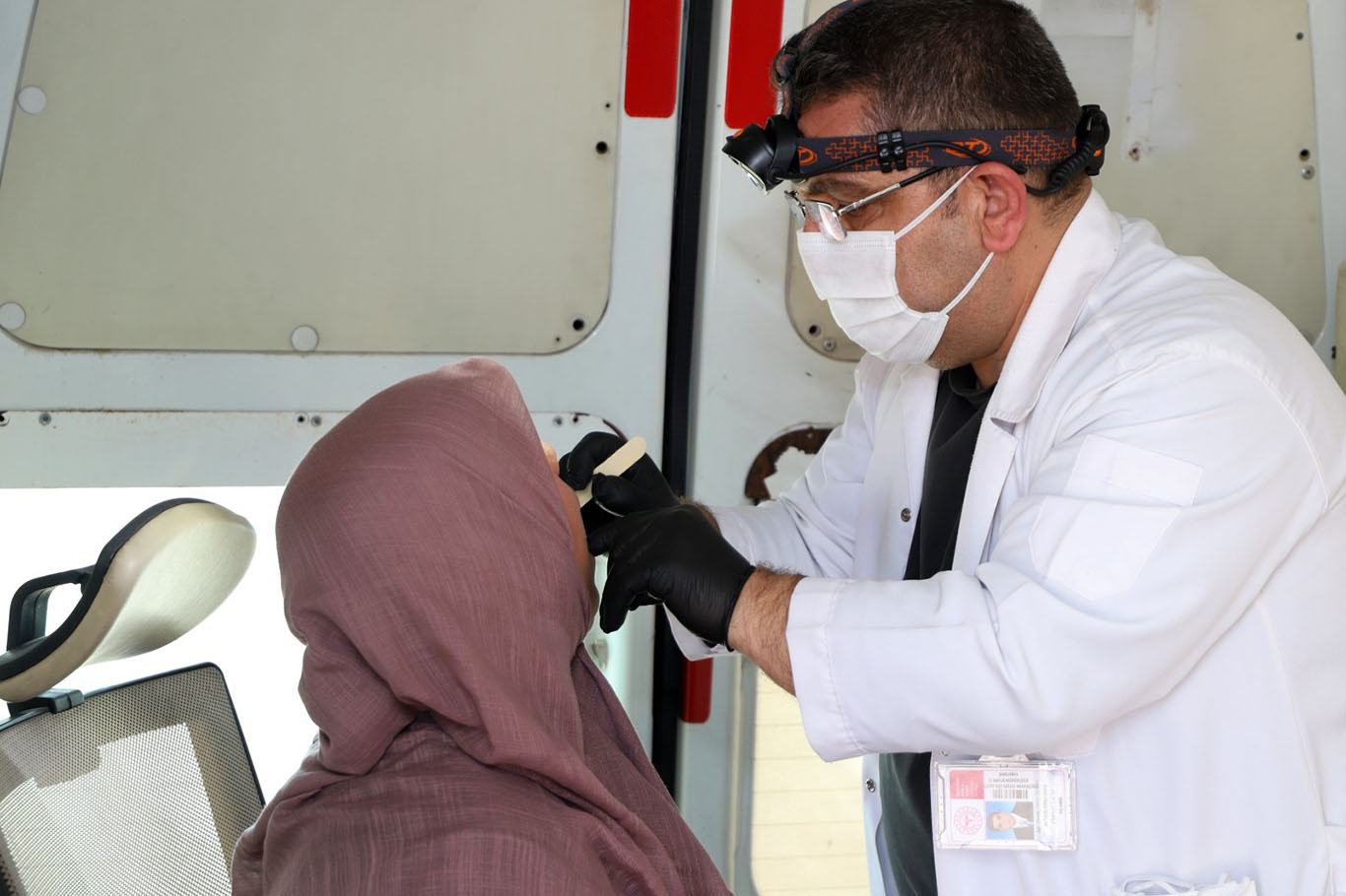 Şanlıurfa’da mobil sağlık hizmeti mahallelere ulaşıyor