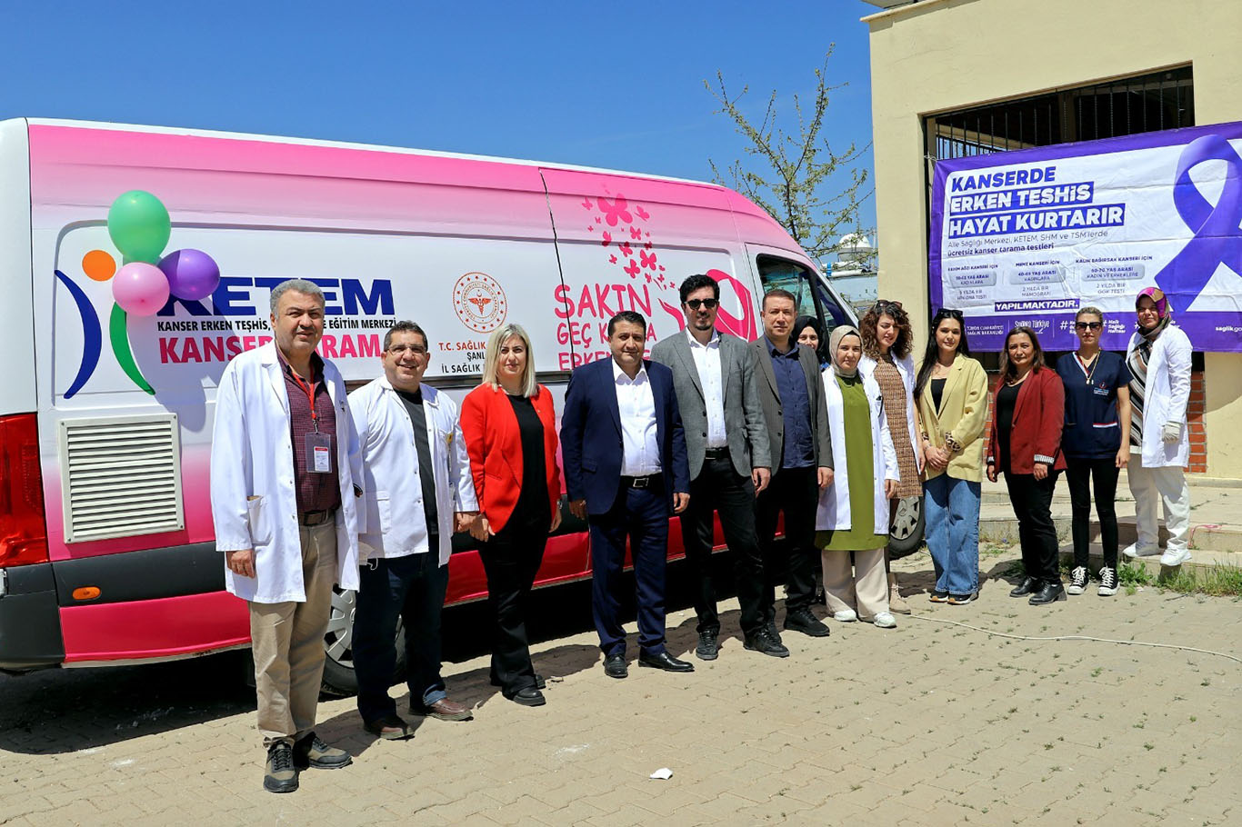 Şanlıurfa’da mobil sağlık hizmeti mahallelere ulaşıyor