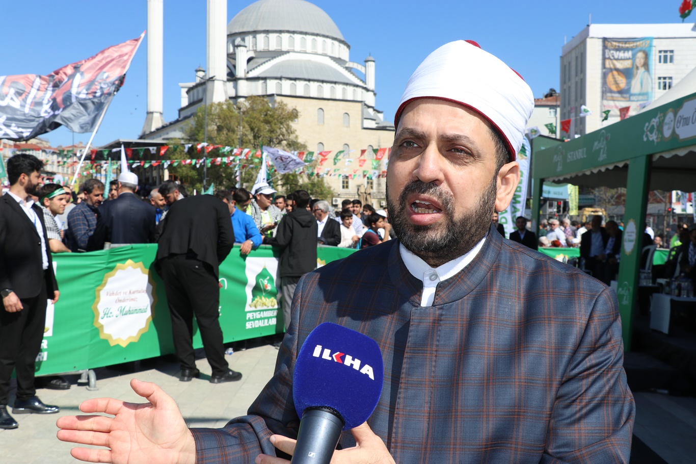 International Muslim scholars call for unity at Istanbul Mawlid al-Nabi celebration