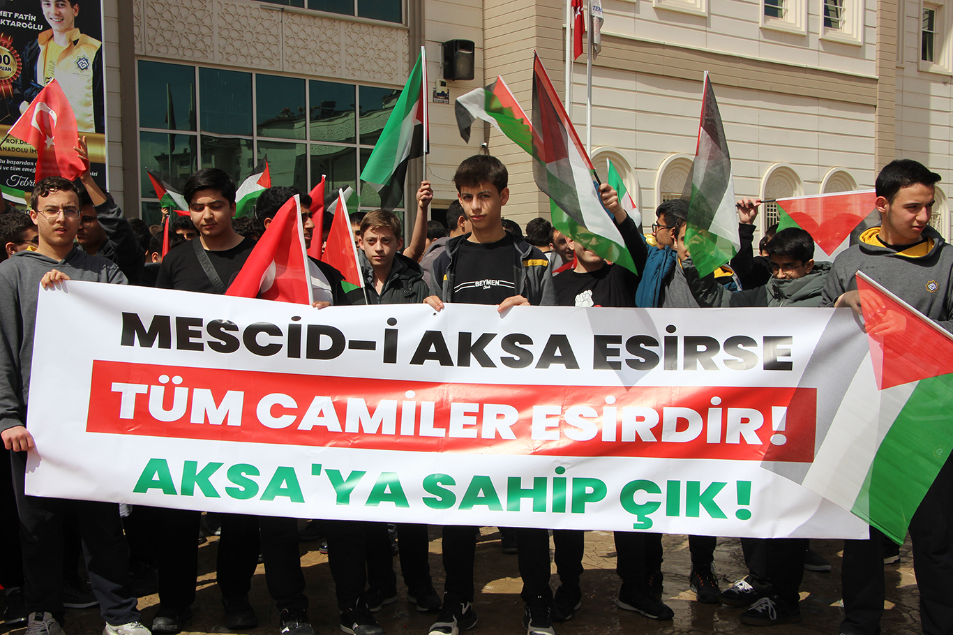 İmam hatip öğrencilerinden Gazze ve Mescid-i Aksa çağrısı