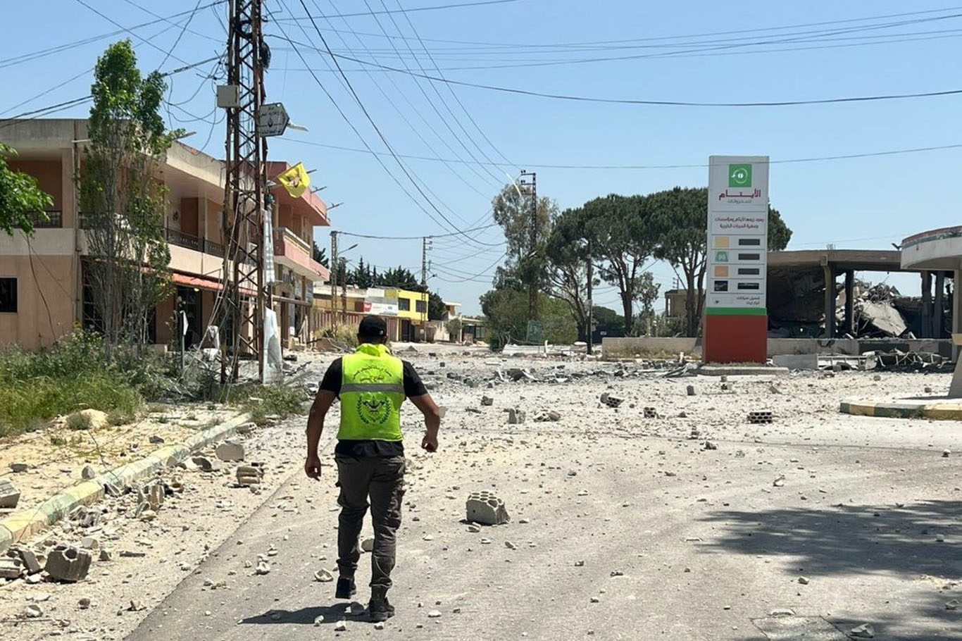 Israeli strikes kill 15 in southern Lebanon, including paramedics, despite ceasefire