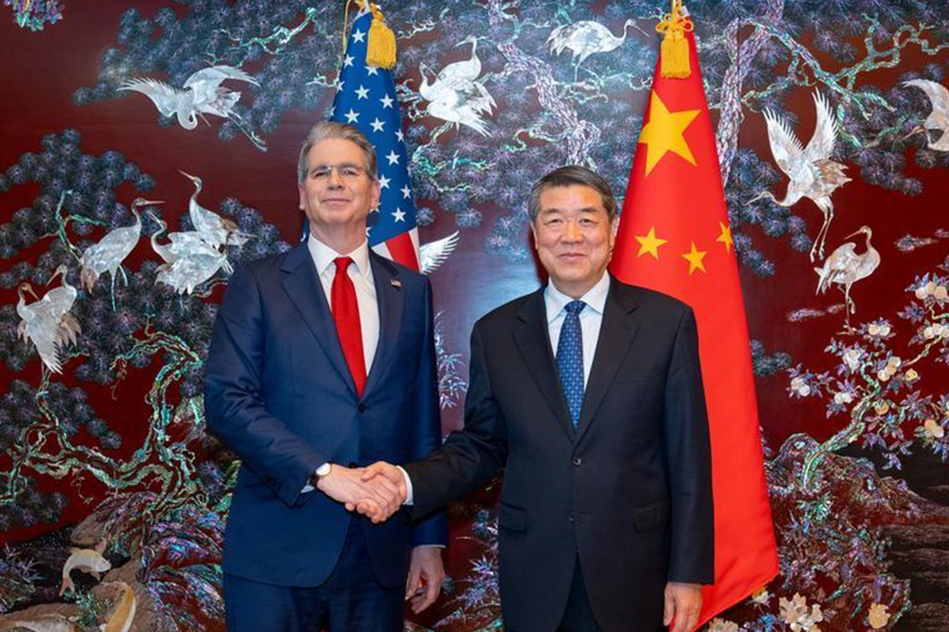 US and China strike preliminary tariff reduction deal after Trump-Xi summit