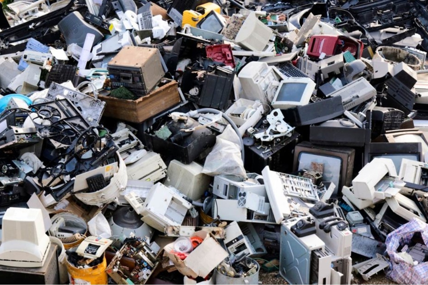 Türkiye generates nearly 1 million tons of e-waste annually, experts warn