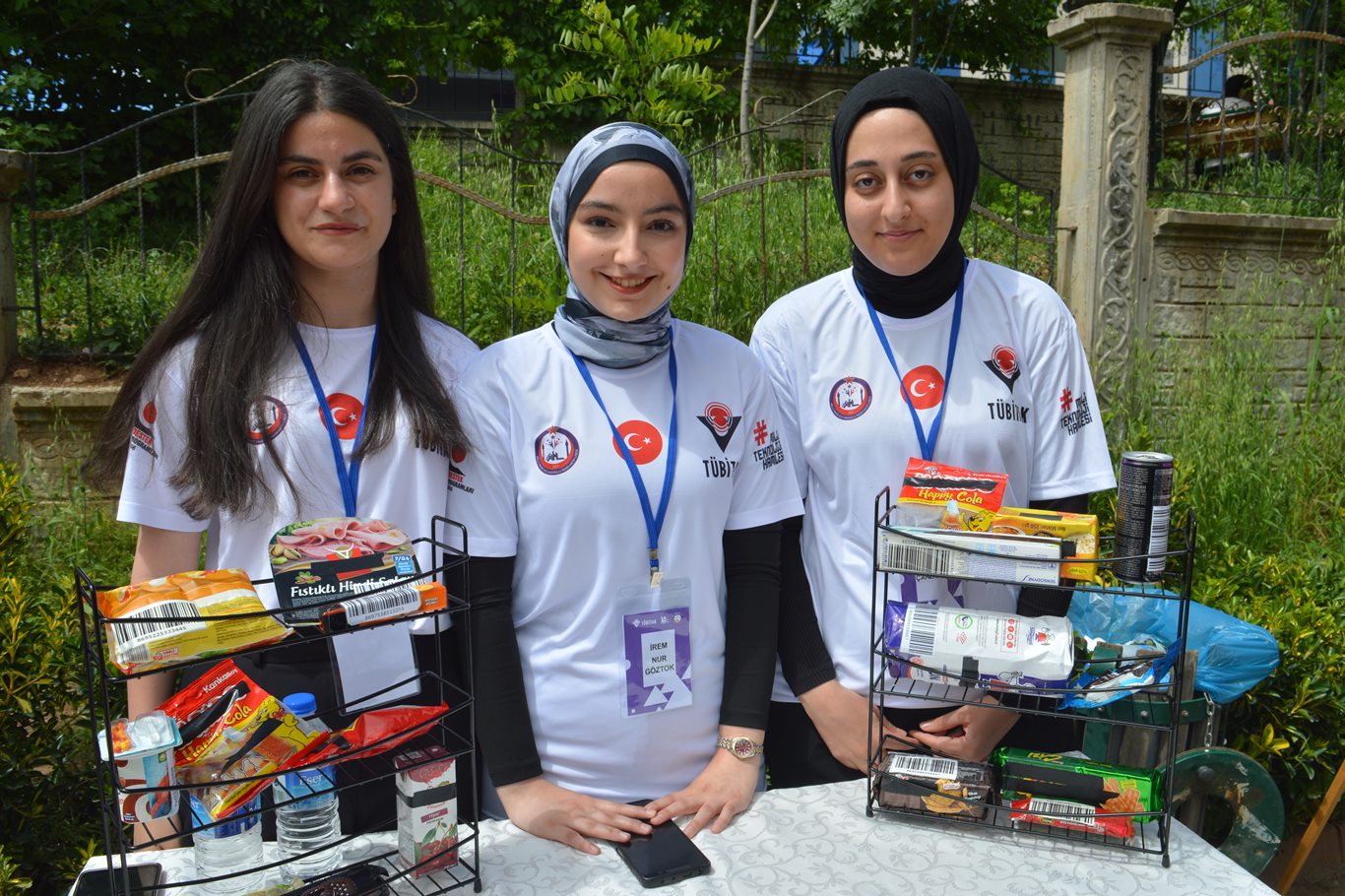 Siirtli öğrencilerden helal gıda ve ambulans geçiş sistemi projesi