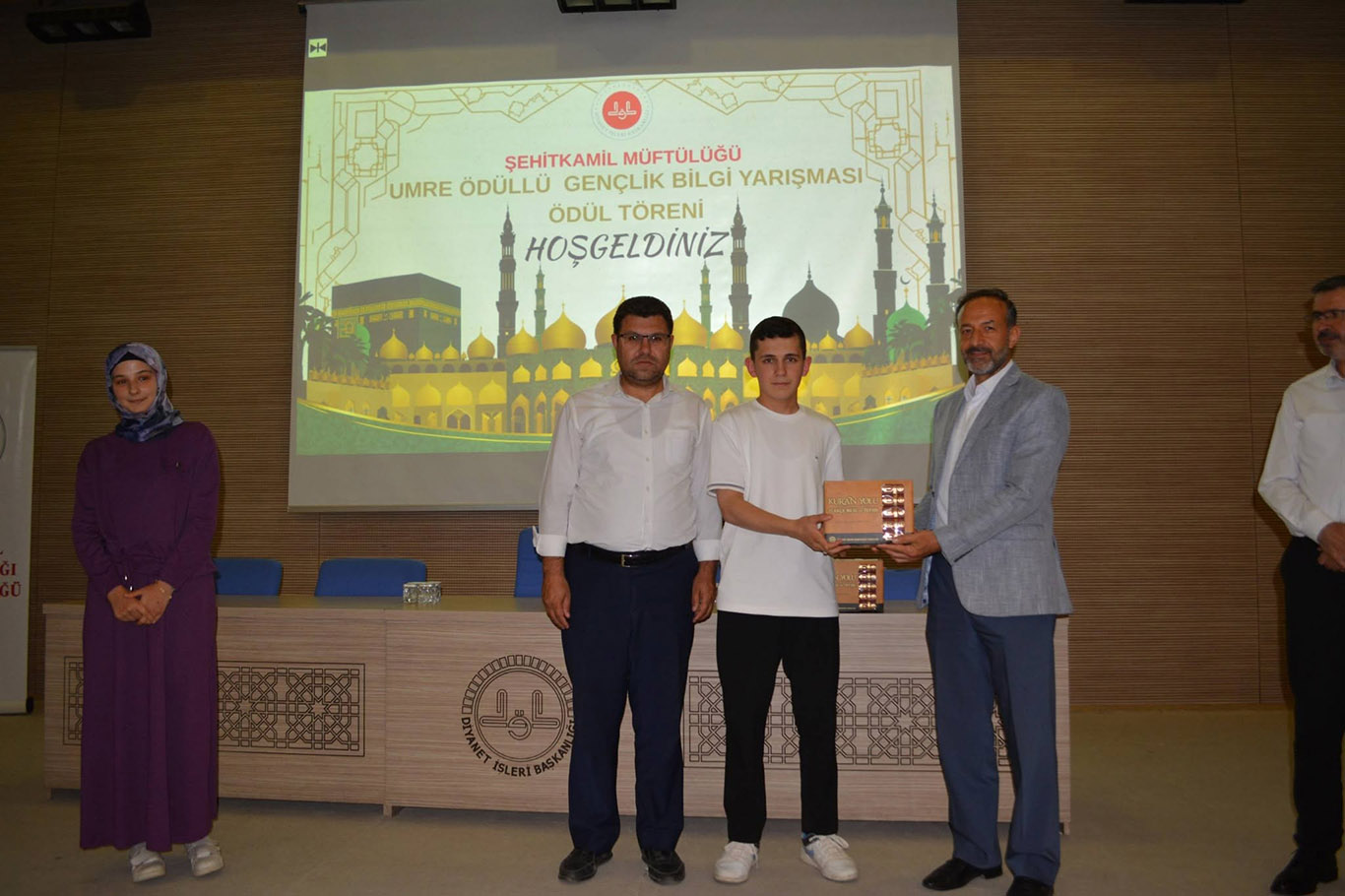 Gaziantep'te Umre Ödüllü Bilgi Yarışması'nda ödüller verildi