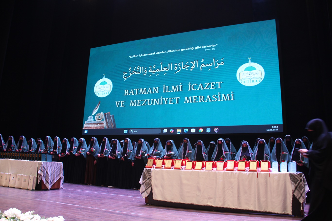 Batman'da 62 kız öğrenci İslami ilimlerde icazet alarak mezun oldu