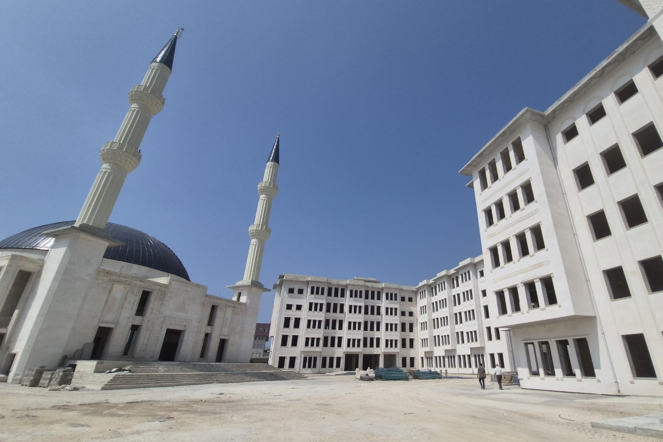 Mersin İl Müftülüğünün yerleşke inşaatında çalışmalar sürüyor