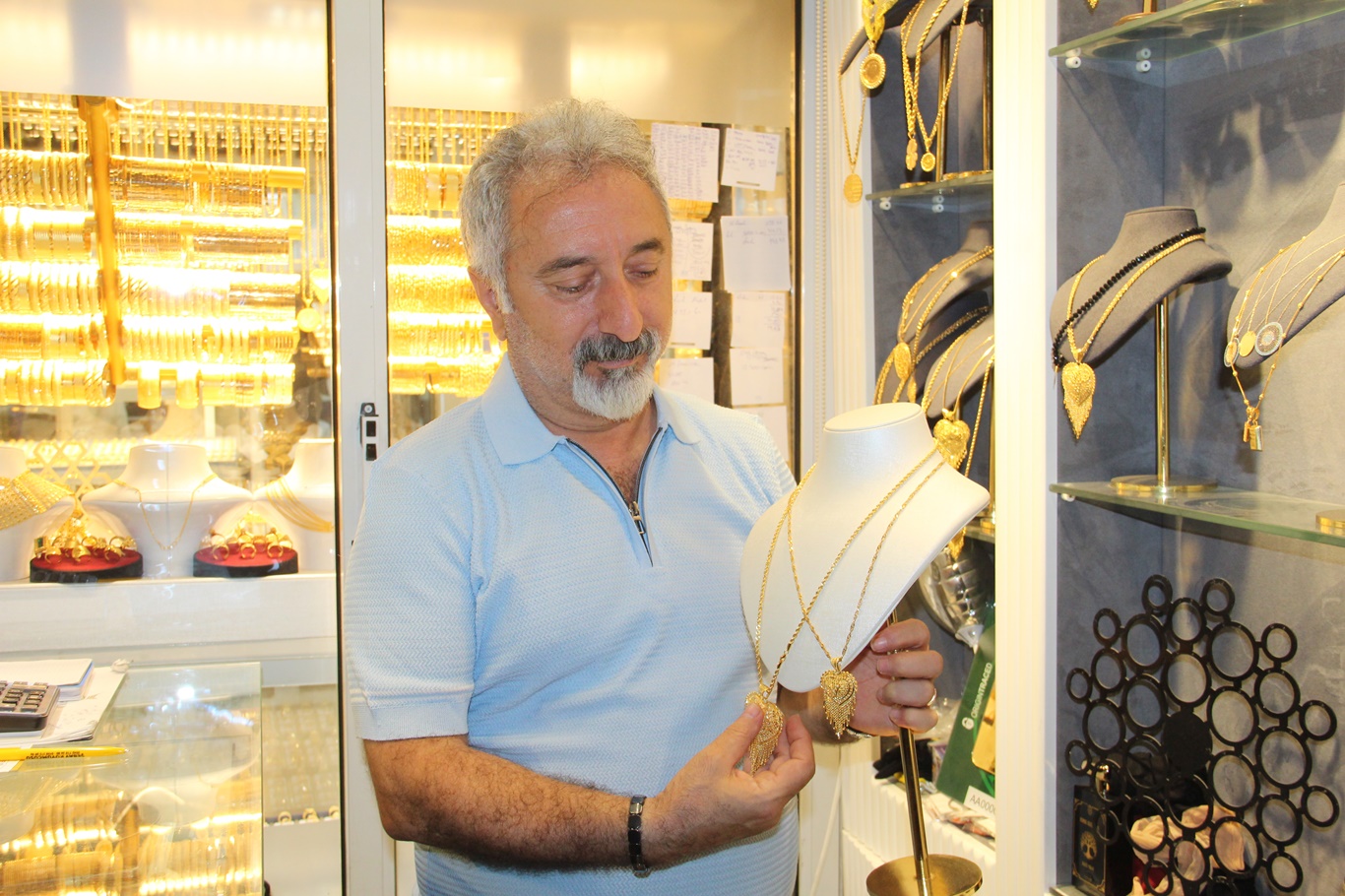 Altındaki gerileme geçici mi? Kuyumcular beklentilerini açıkladı