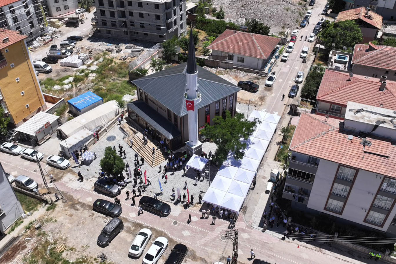 Hacı Hüseyin Kölük Camii dualarla ibadete açıldı