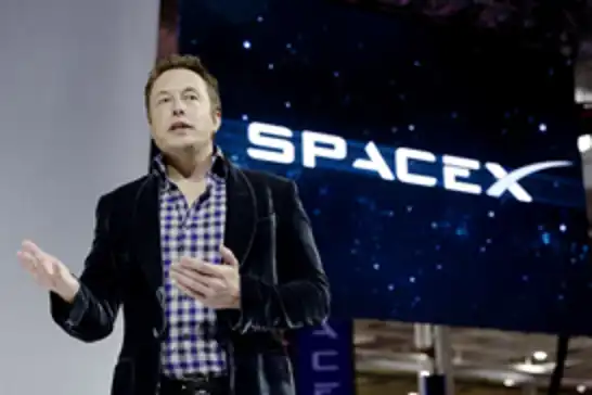 Musk, tarihte trilyoner olan ilk kişi oldu