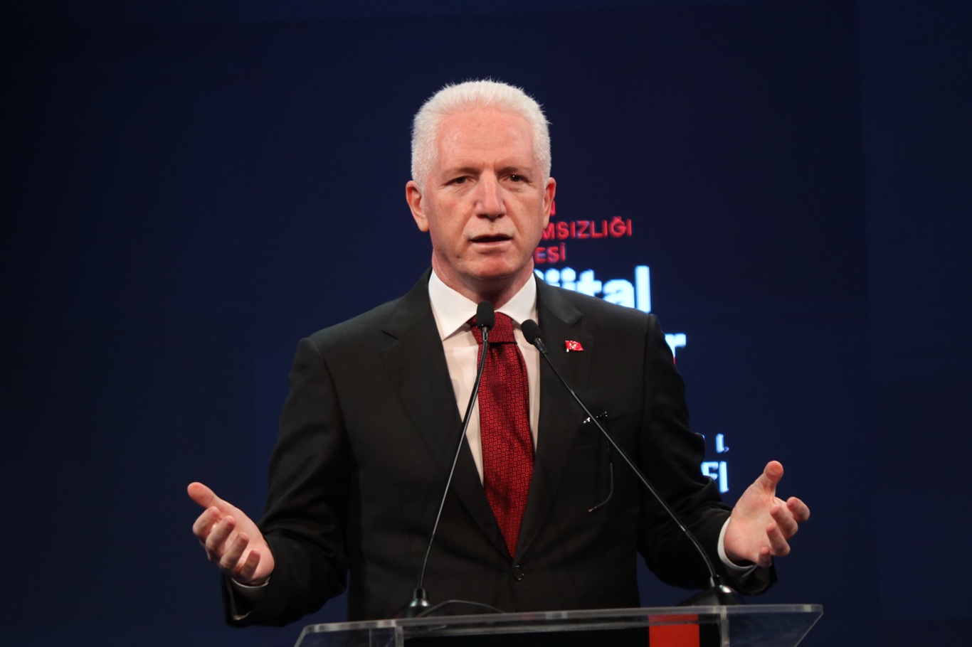İstanbul Valisi Davut Gül