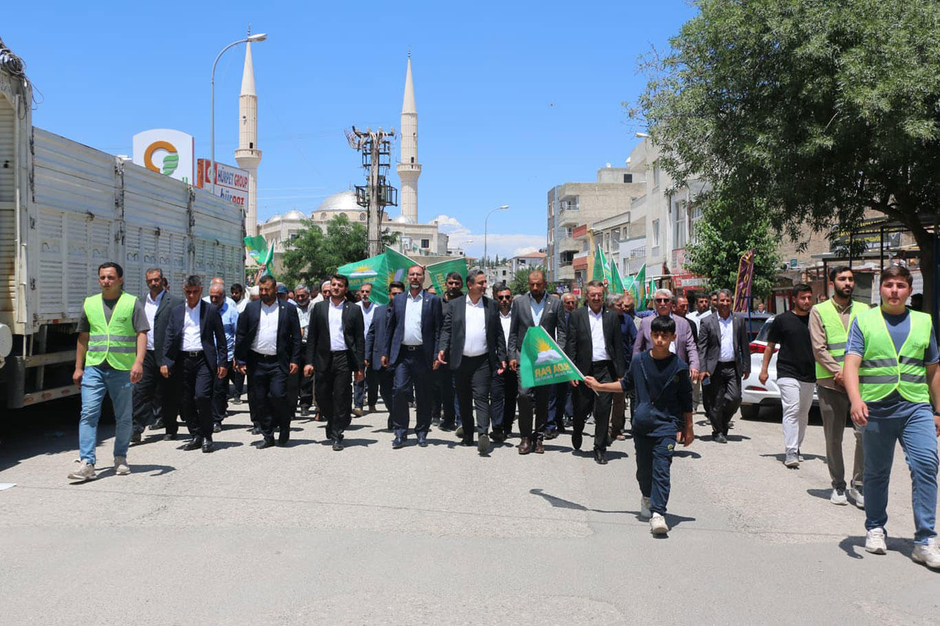 Bozova Belediyesi'nin skandal kararına HÜDA PAR'dan tepki