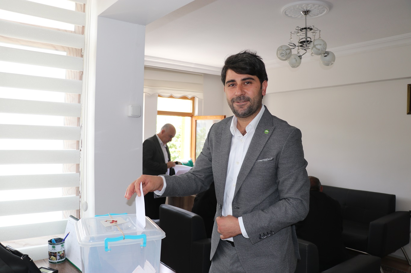 HÜDA PAR Ankara'da tüm ilçe kongrelerini tamamladı