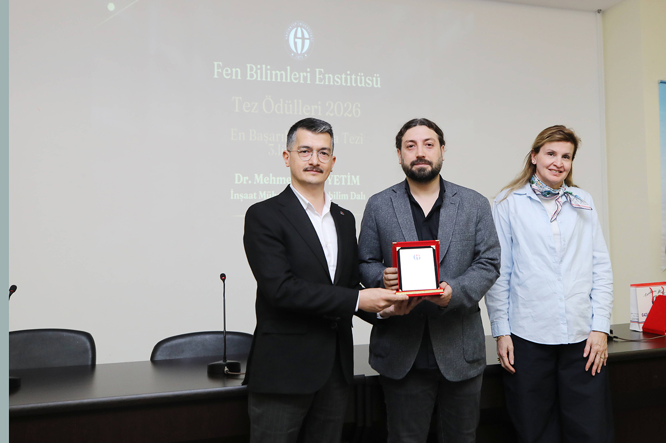 GAÜN'de en iyi doktora tezleri ödüllendirildi