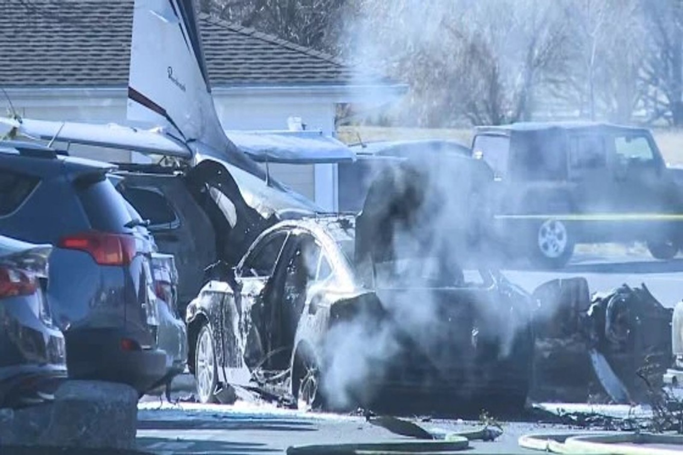 United States: One killed as small jet crashes on highway in south Texas