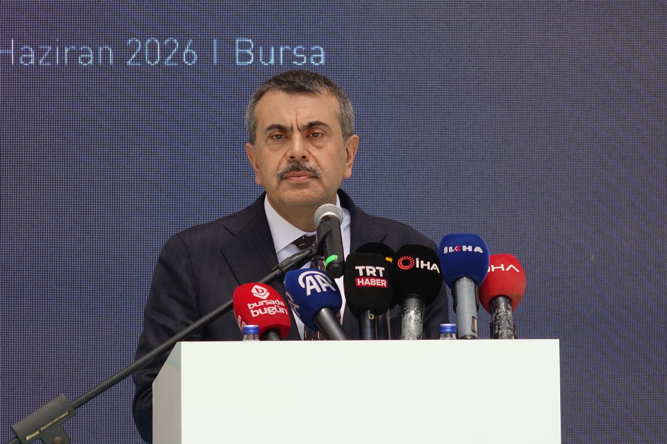 Milli Eğitim Bakanı Tekin: Sosyal medya gençleri milli ve manevi değerlerden uzaklaştırıyor