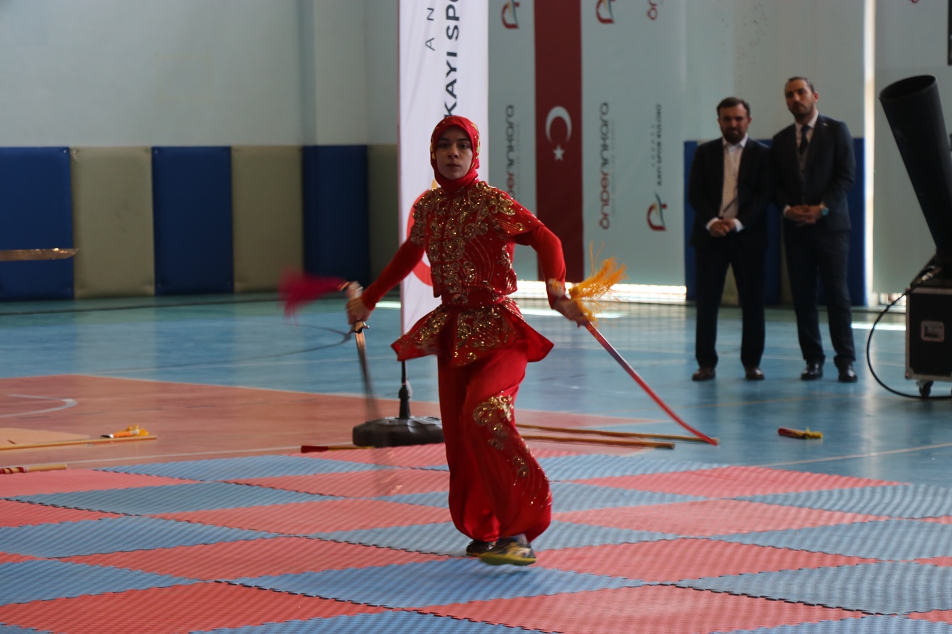 Ankara 2. İmam Hatip Spor Oyunları'nda dereceye giren öğrencilere ödülleri verildi