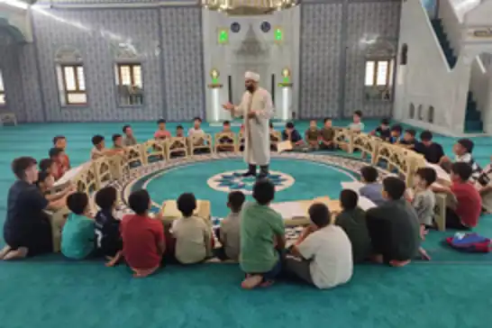 Yaz Kur’an kursları çocukların manevi gelişimine katkı sağlıyor
