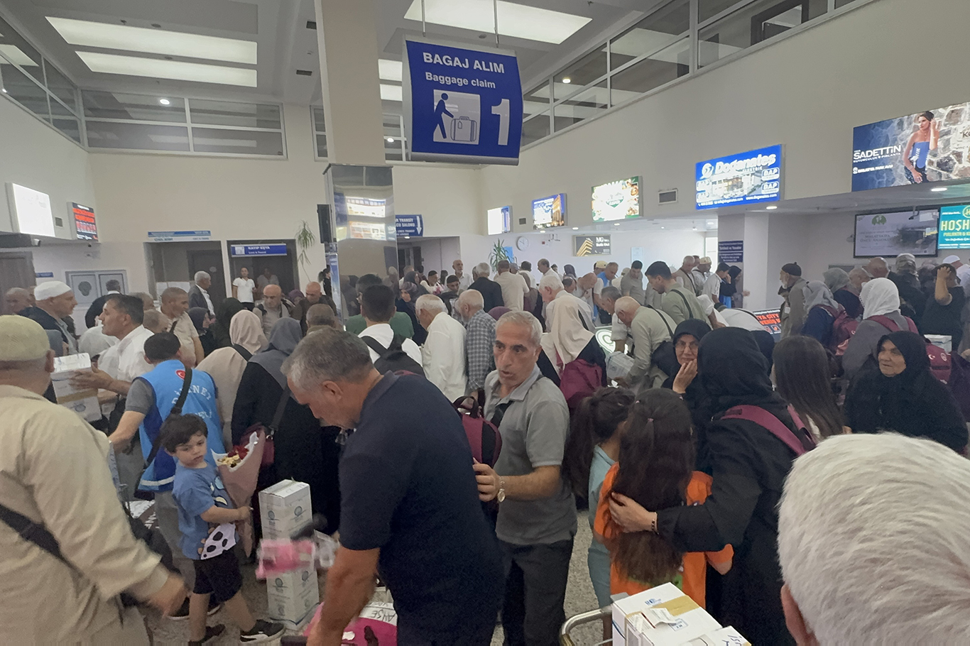 Malatyalı hacılar: Kâbe'den ayrılmak çok zor oldu