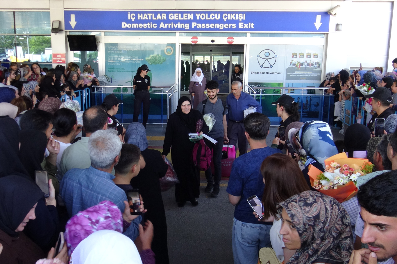 Malatyalı hacılar: Kâbe'den ayrılmak çok zor oldu