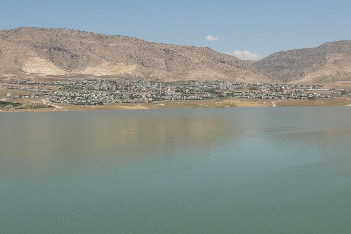 Hasankeyf'te su seviyesi yeniden yükseldi