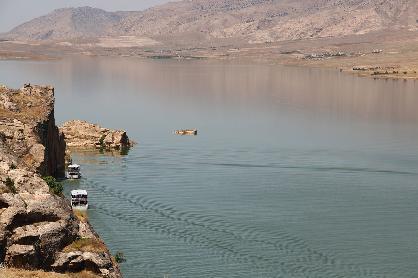 Hasankeyf'te su seviyesi yeniden yükseldi
