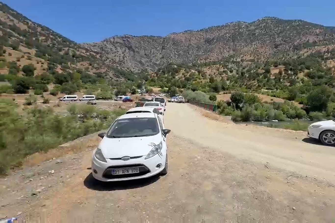Lice'de Sarım çayında kaybolan şahıs 6 gündür bulunamadı