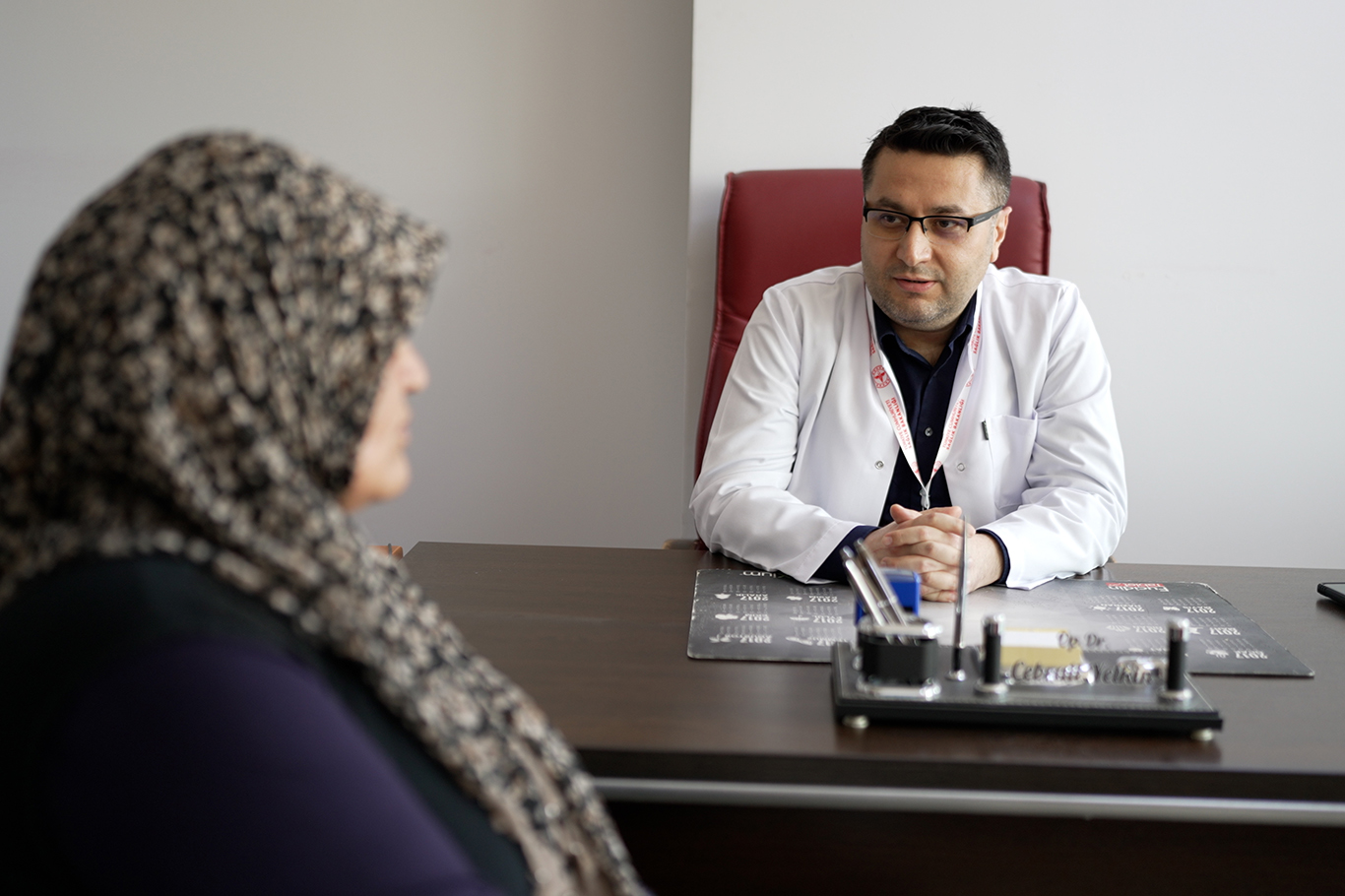 Tarama testiyle erken evrede kanser olduğu tespit edilen hasta tedavi edildi