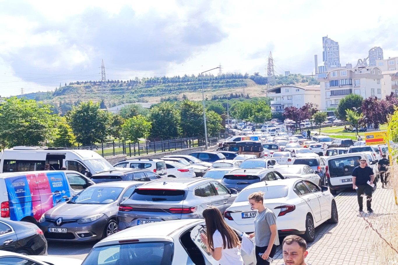 Bursa’da YKS’nin ilk oturumu başladı