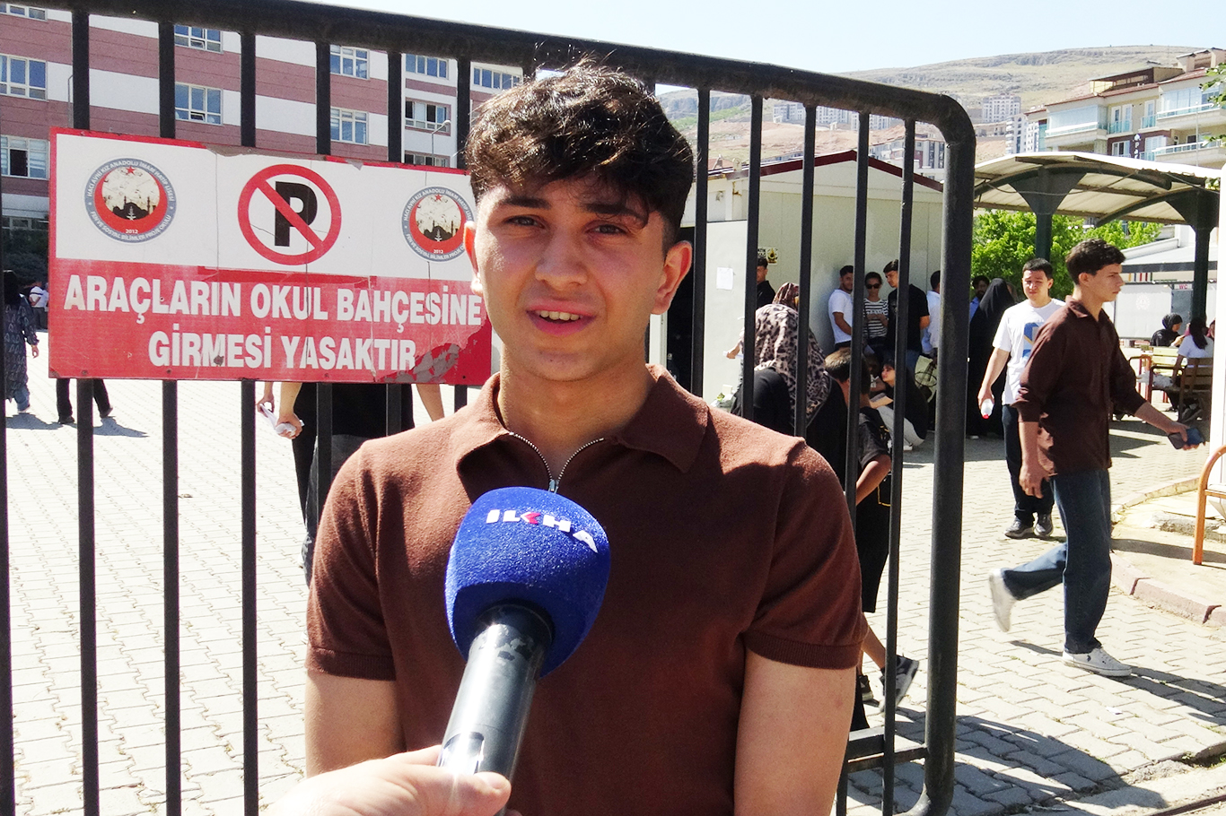 İsmail Gür