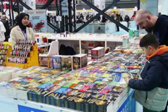 Beylikdüzü’nde kitap fuarı kapılarını açtı